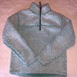 Te Verde Kids Fleece size:9/10